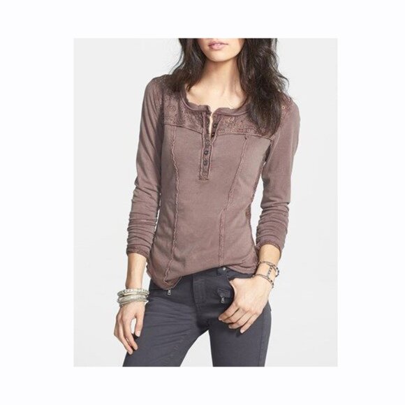 Free People Gold Coast Henley Top Lace Buttoned Blouse Washed Red Coral Size SP - Picture 12 of 12